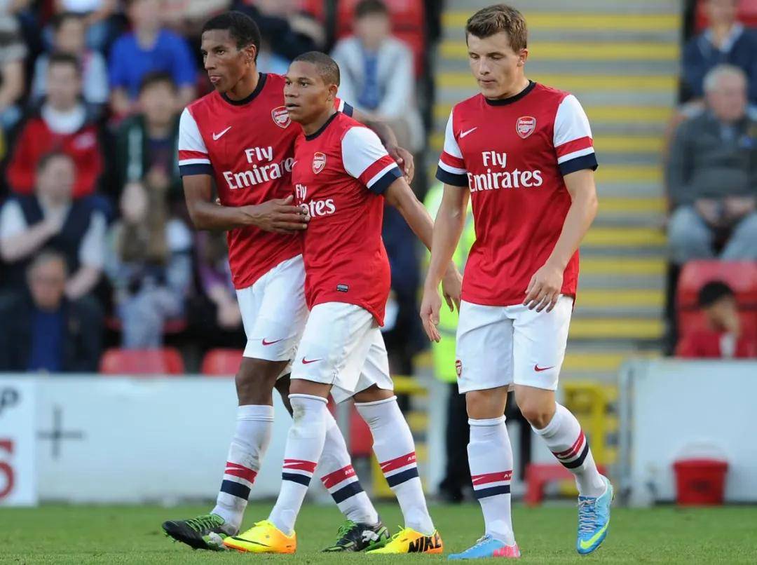 包含中超关键时刻走向成谜；阿森纳造点机会；震撼外界；资深球员宣示担当的词条-开云官方网站