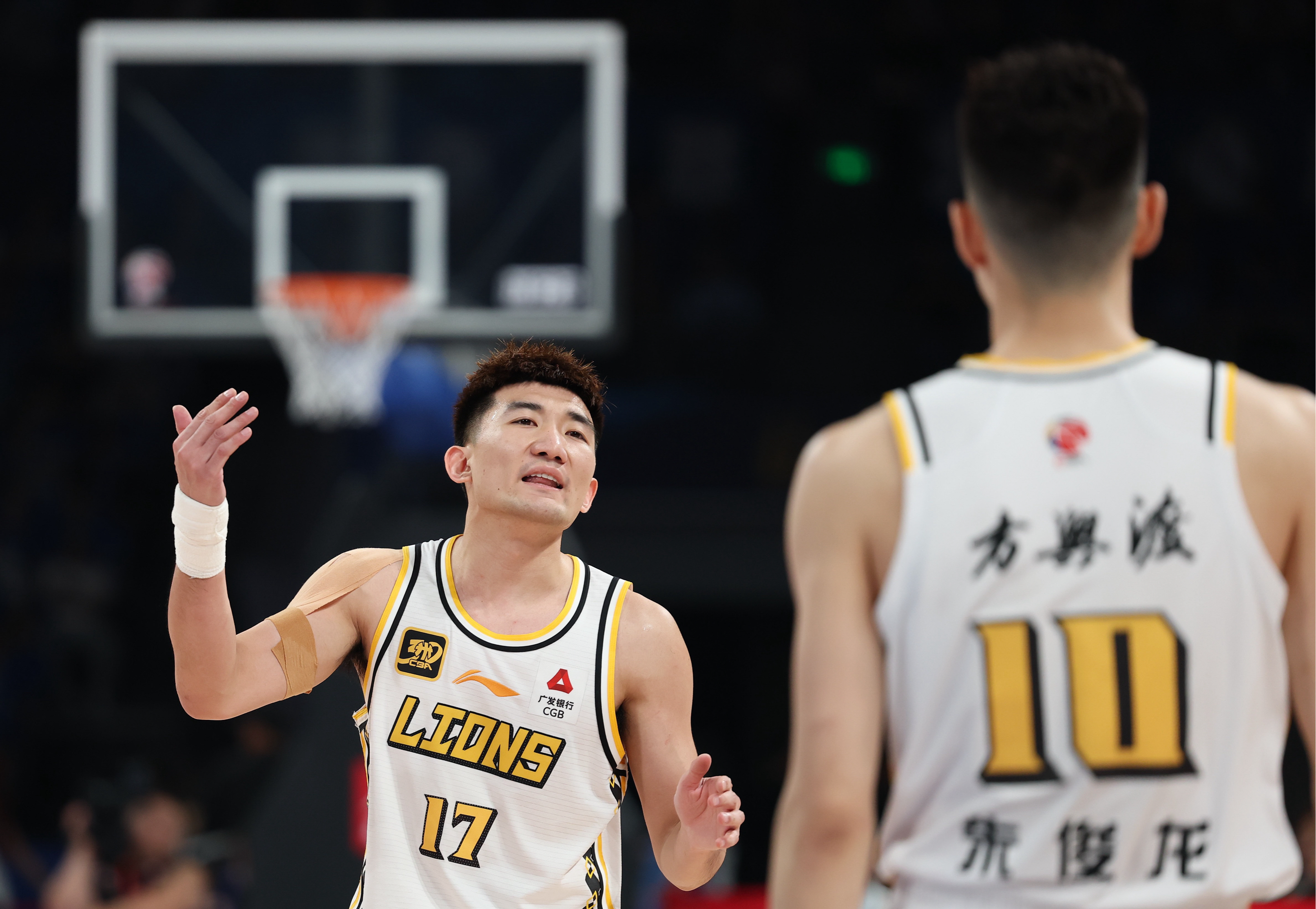 NBA常规赛转会期再迎强敌，辽宁本钢豪取连胜，主帅态度：信心回归，球队文化再被提及的简单介绍-开云官方网站